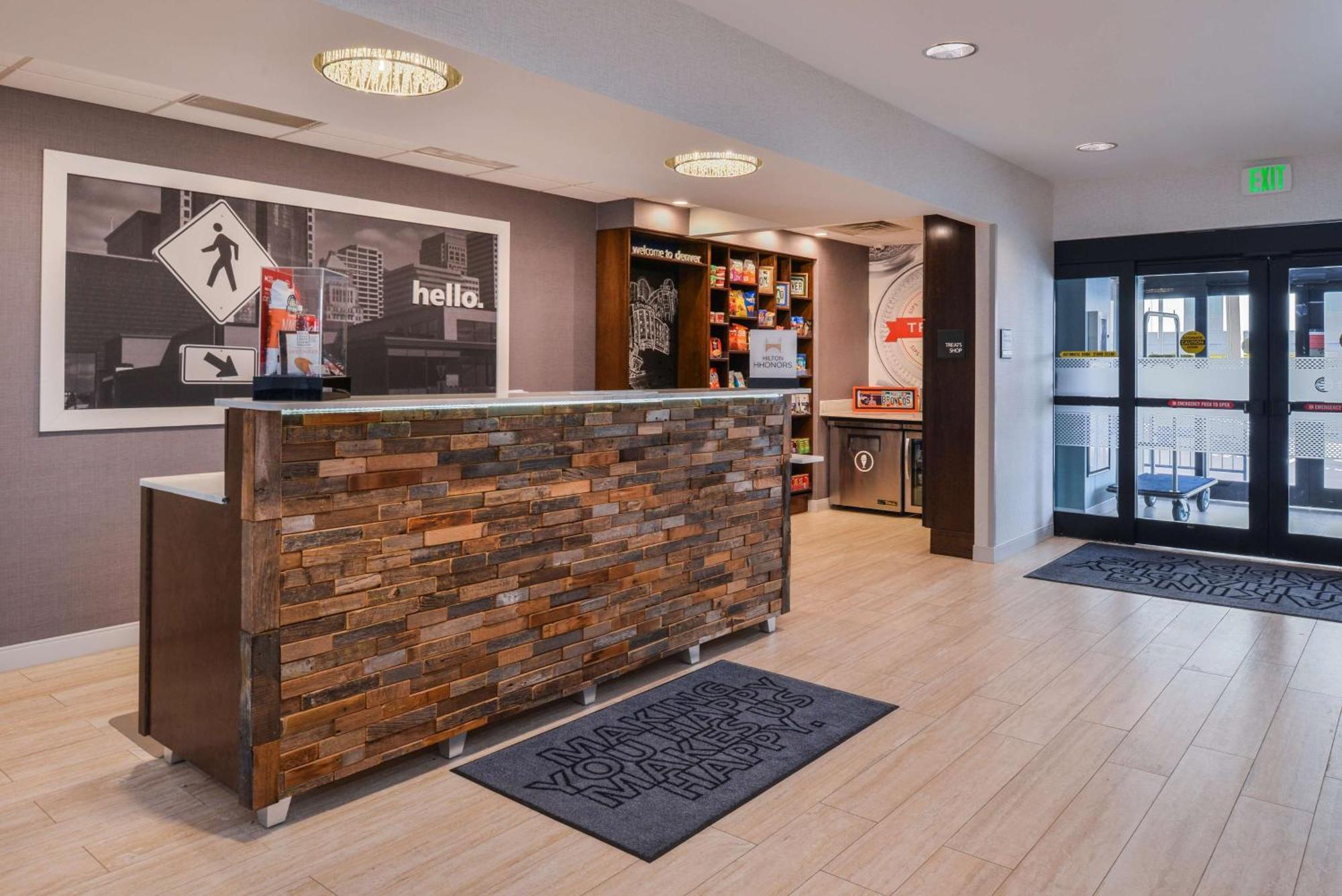 Hampton Inn & Suites Denver-Speer Boulevard Kültér fotó