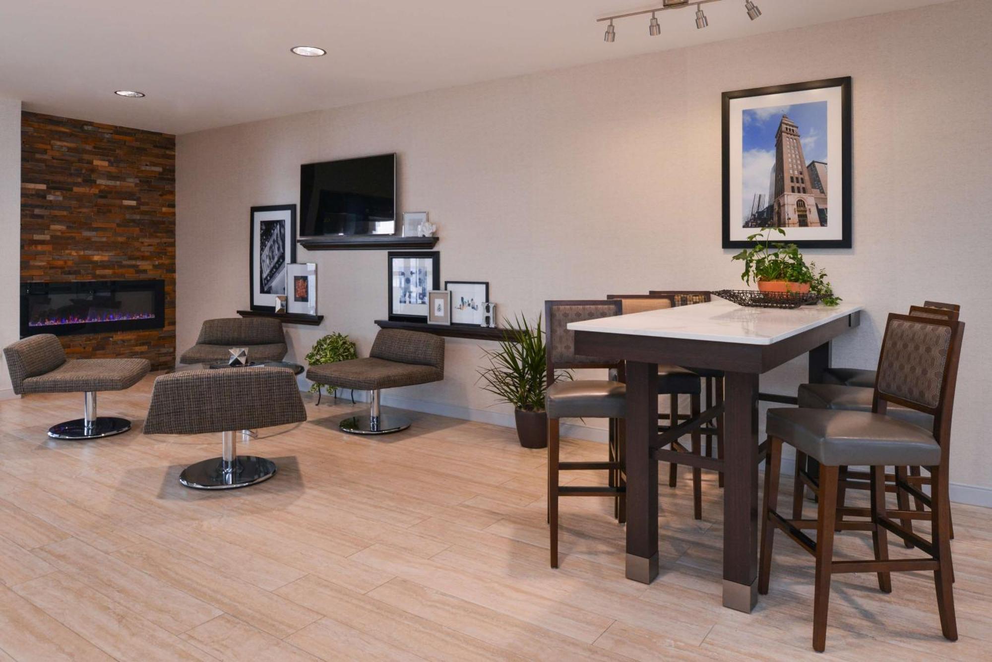 Hampton Inn & Suites Denver-Speer Boulevard Kültér fotó