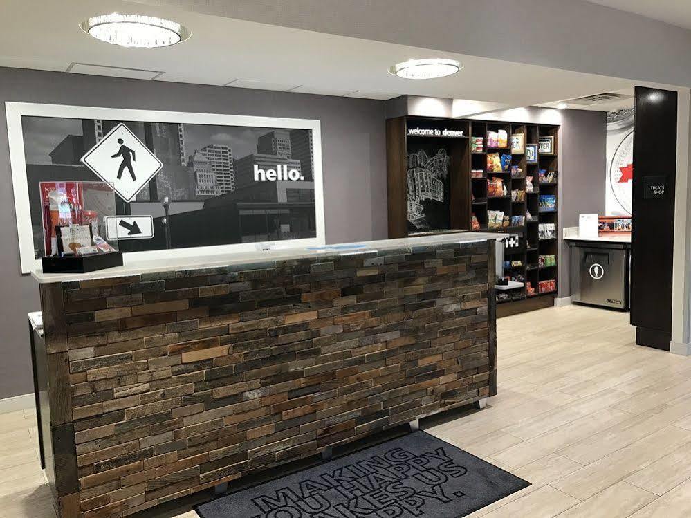 Hampton Inn & Suites Denver-Speer Boulevard Kültér fotó